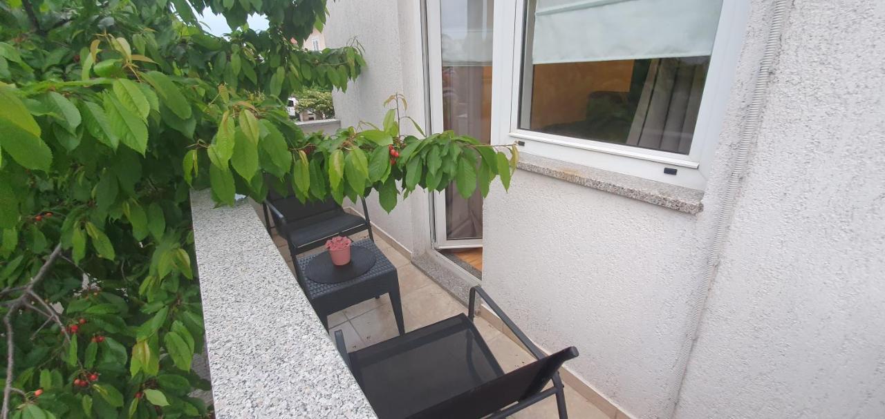 Mely Apartment Krk Town Esterno foto